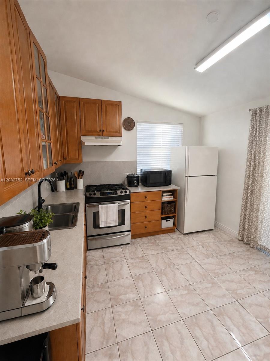 3625 NW 13th St