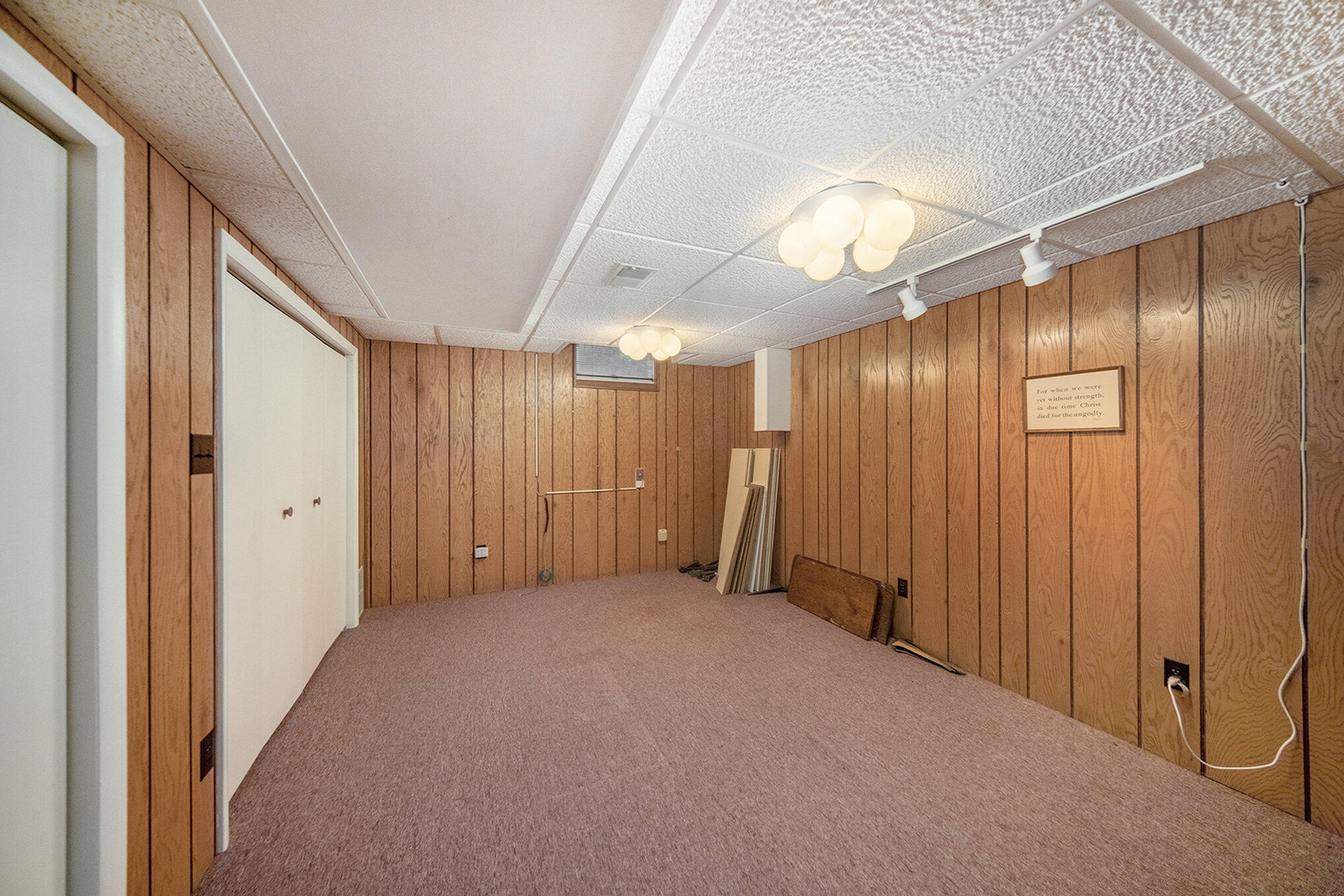 6405 King Road