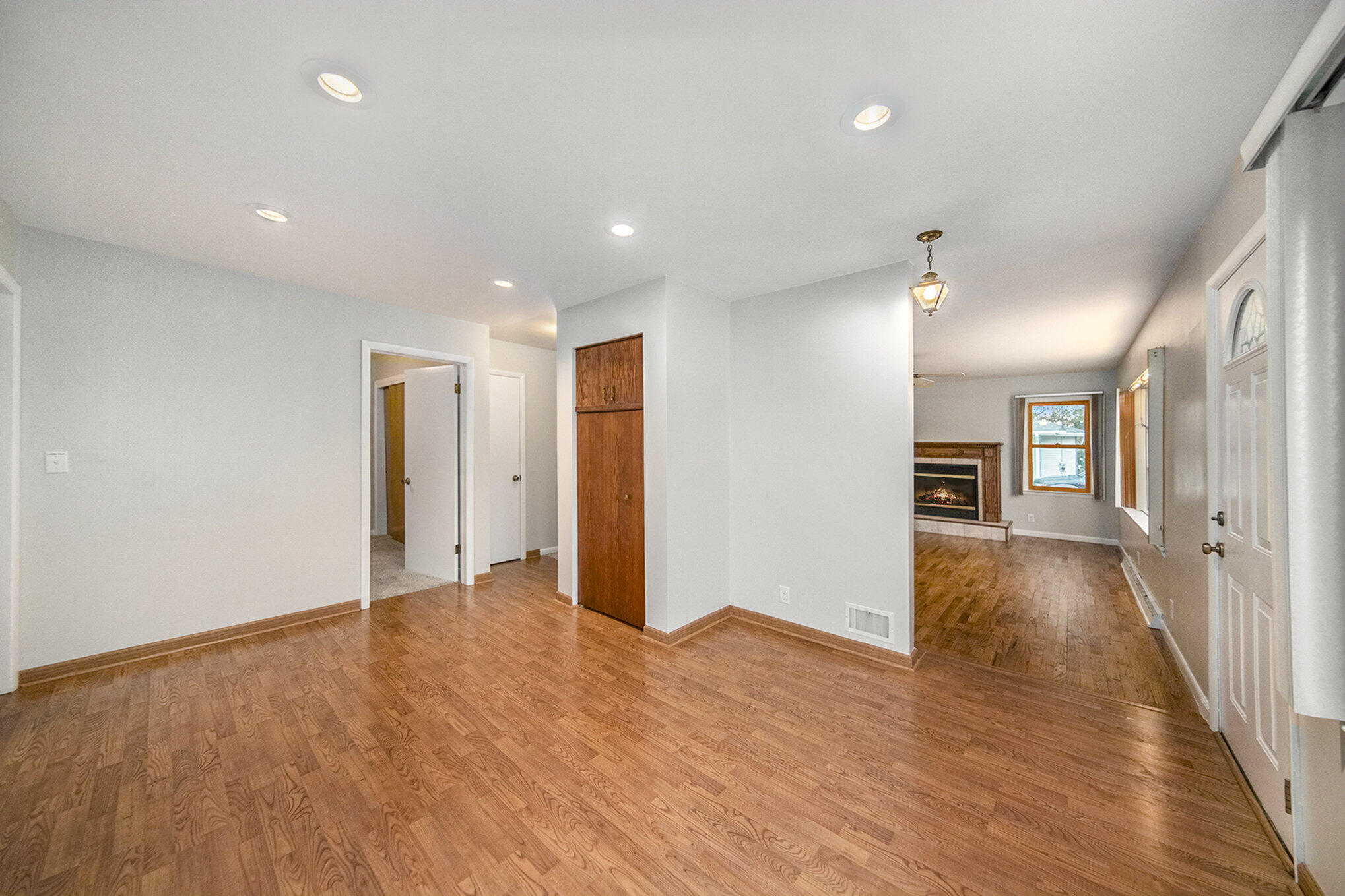 6405 King Road