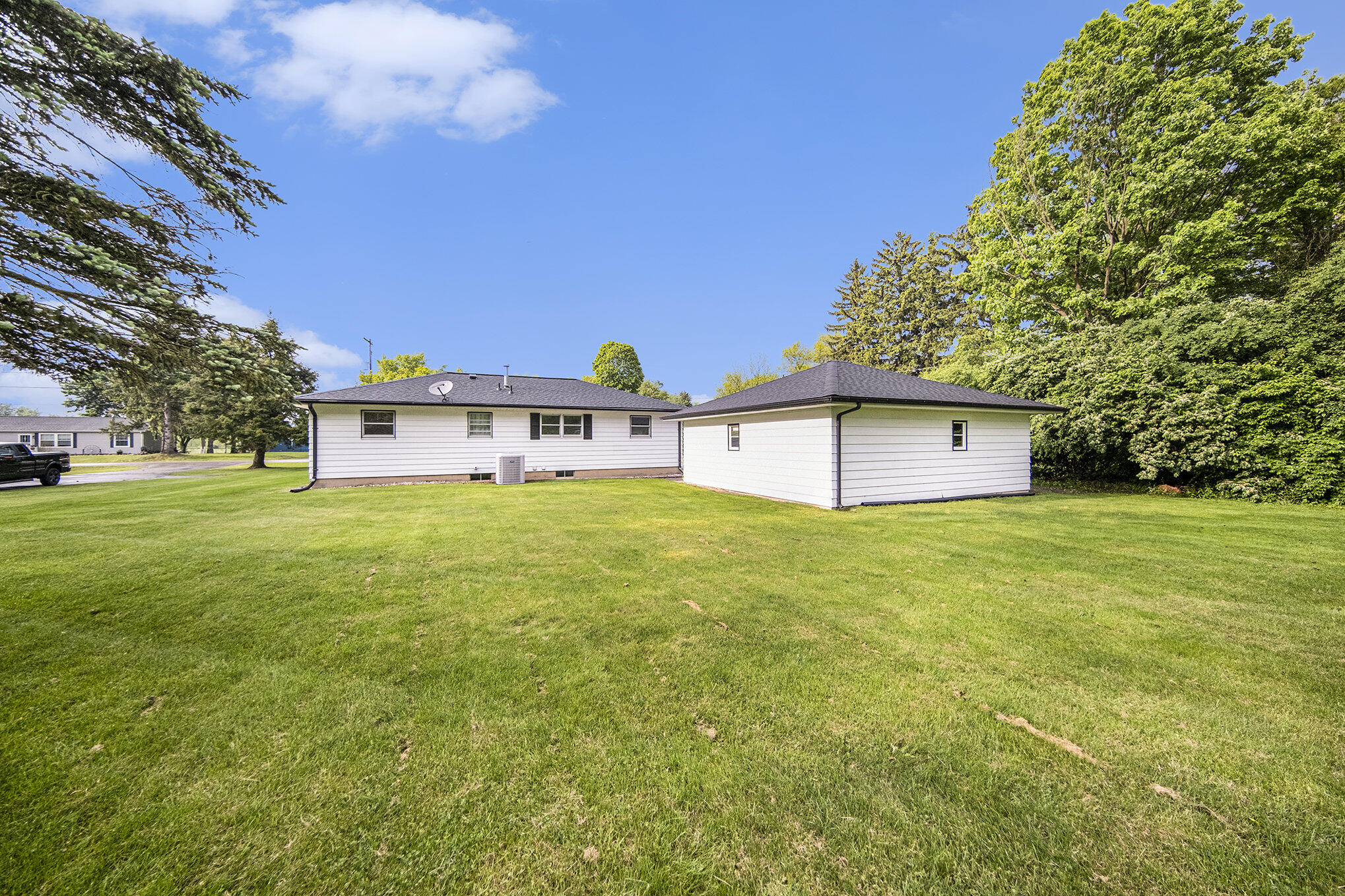 6405 King Road