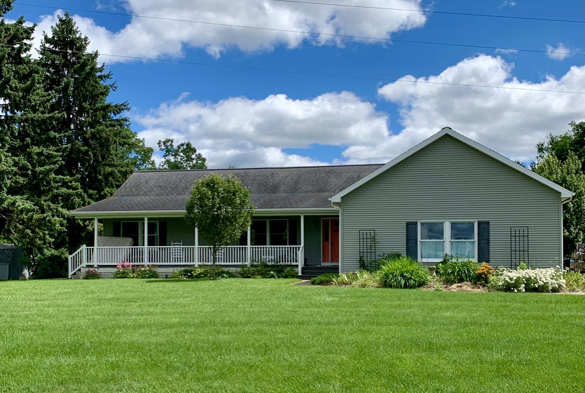 7227 Carter Road