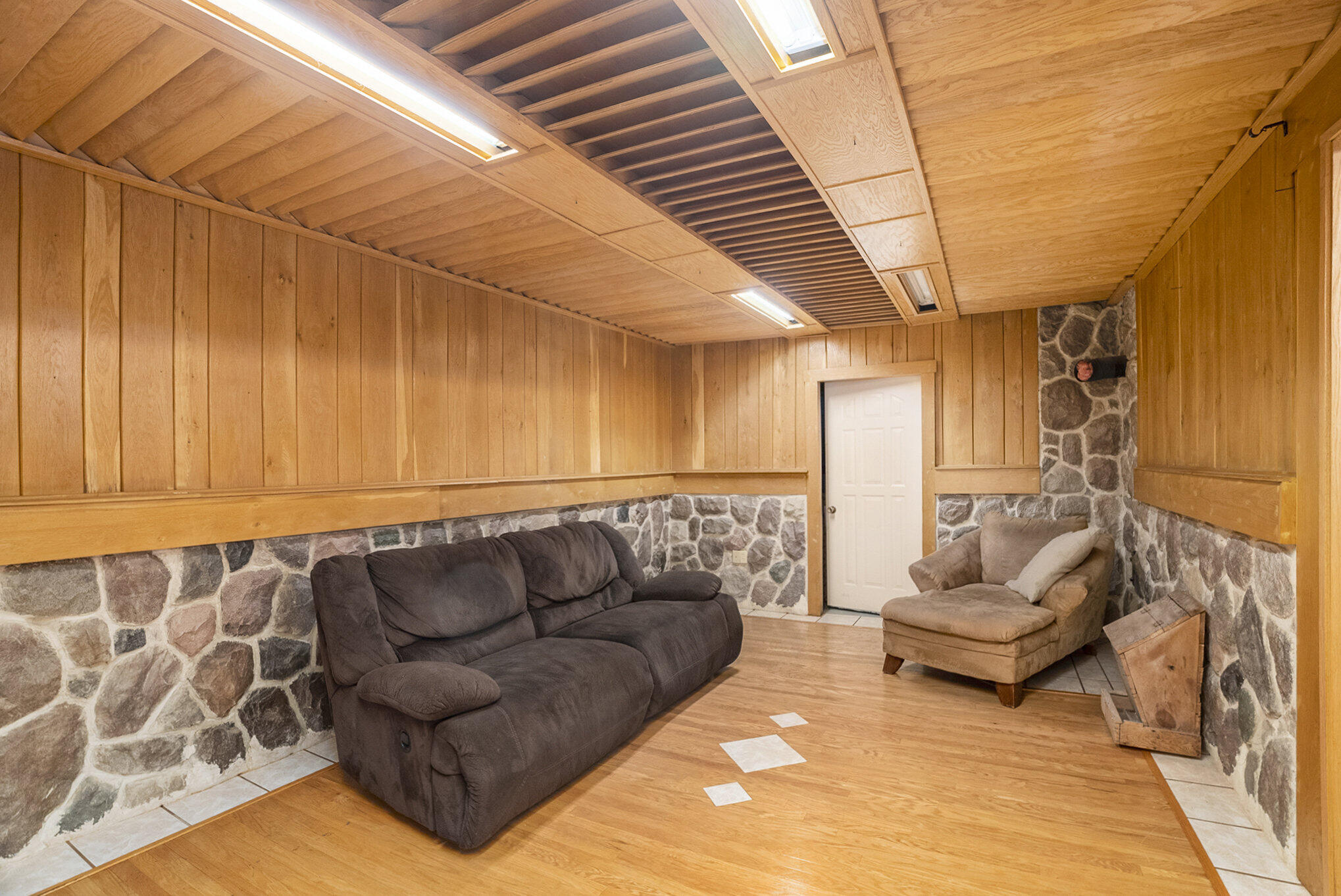 3400 S Dearing Road