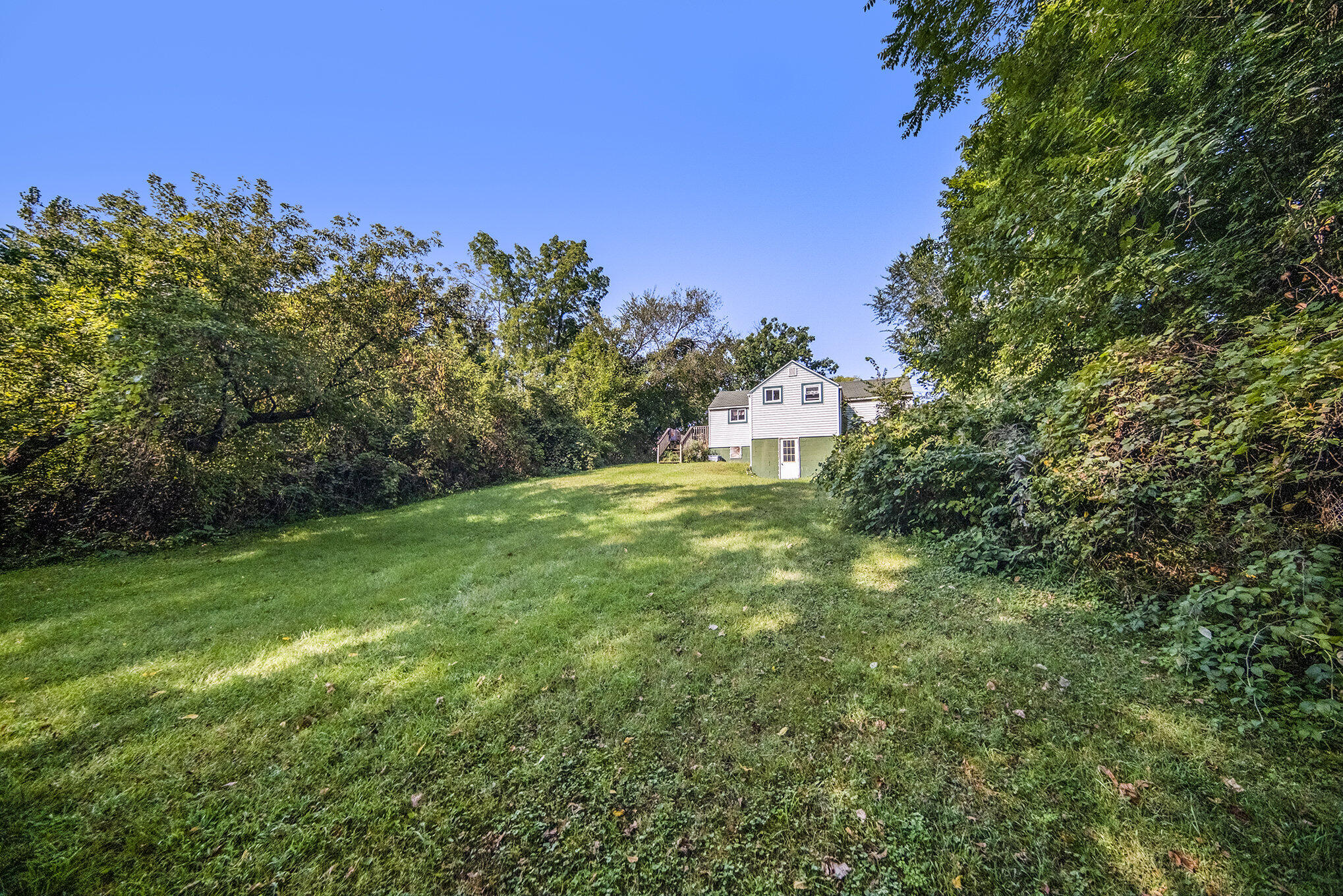 2347 Lansing Avenue