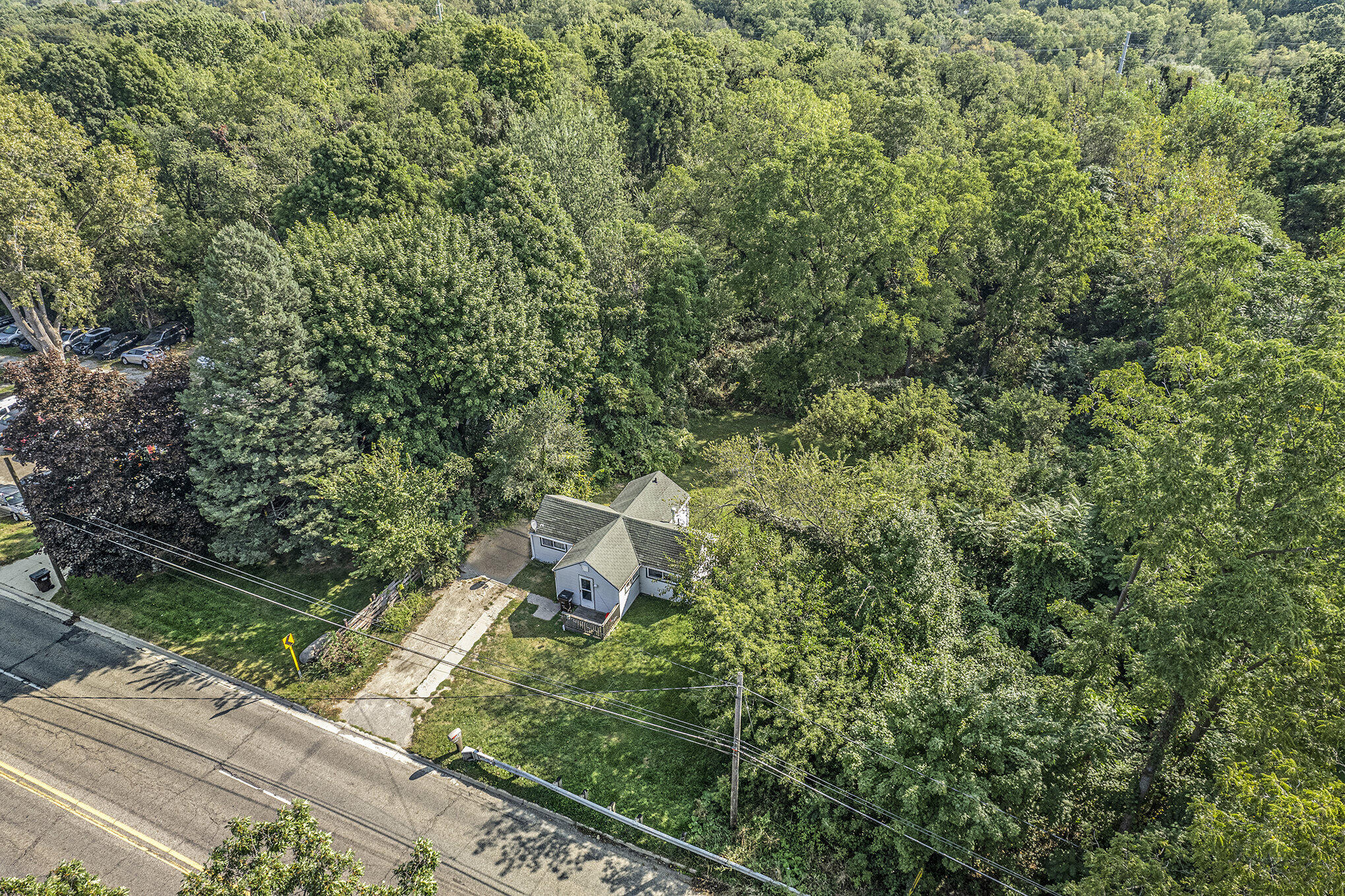 2347 Lansing Avenue