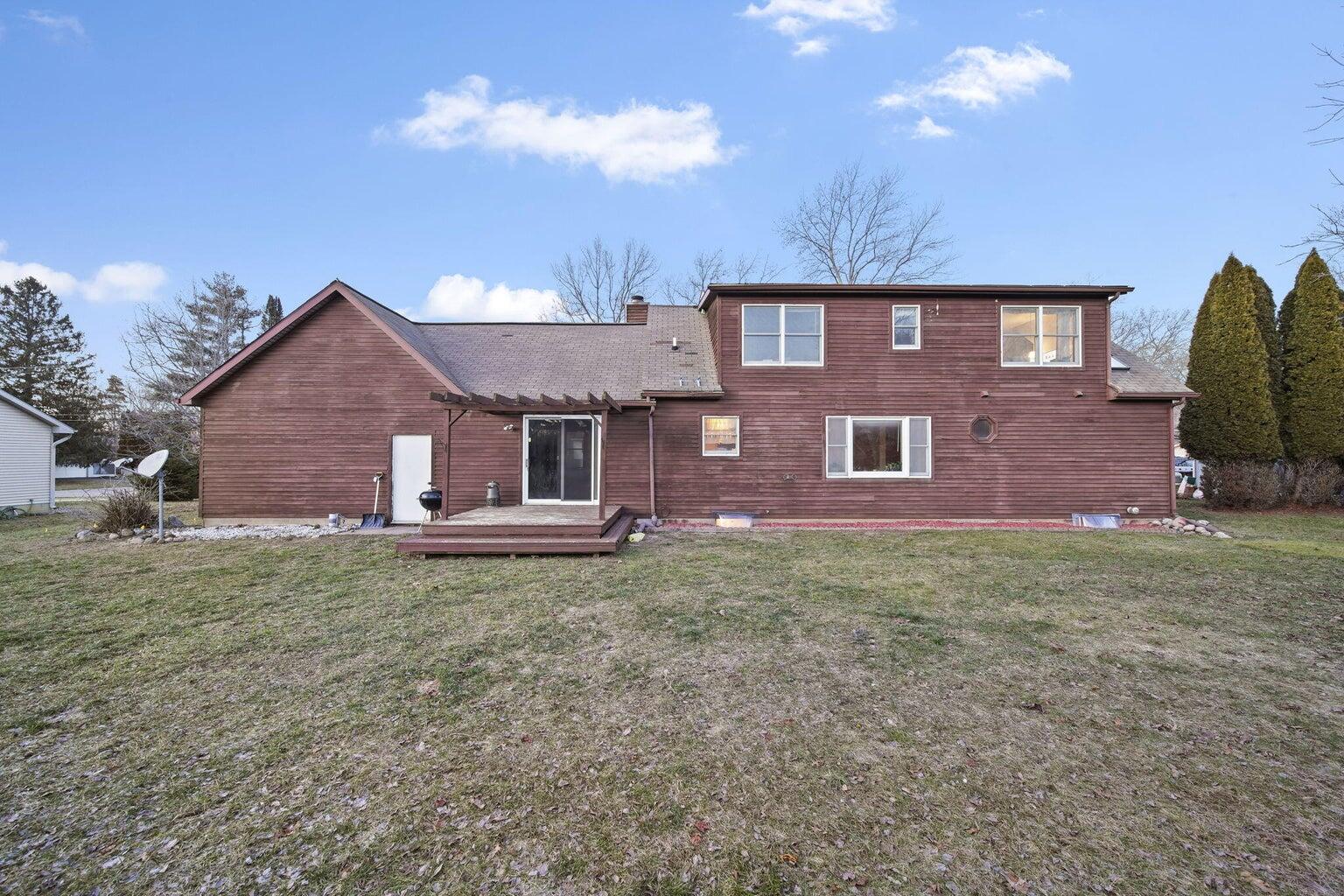 2313 Ridgeway Road