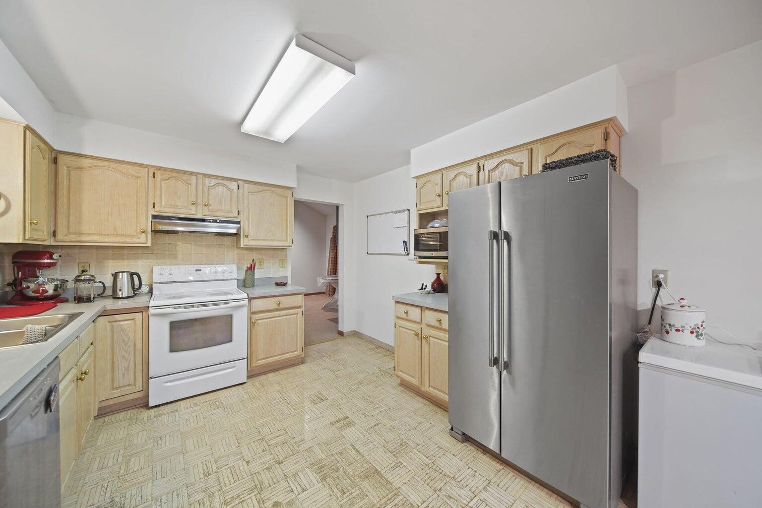 2313 Ridgeway Road