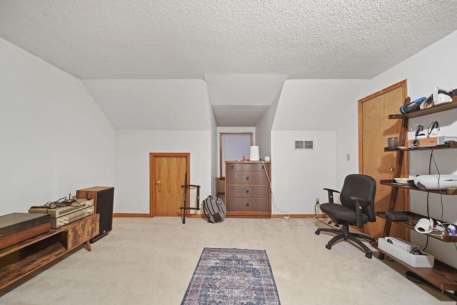 2313 Ridgeway Road