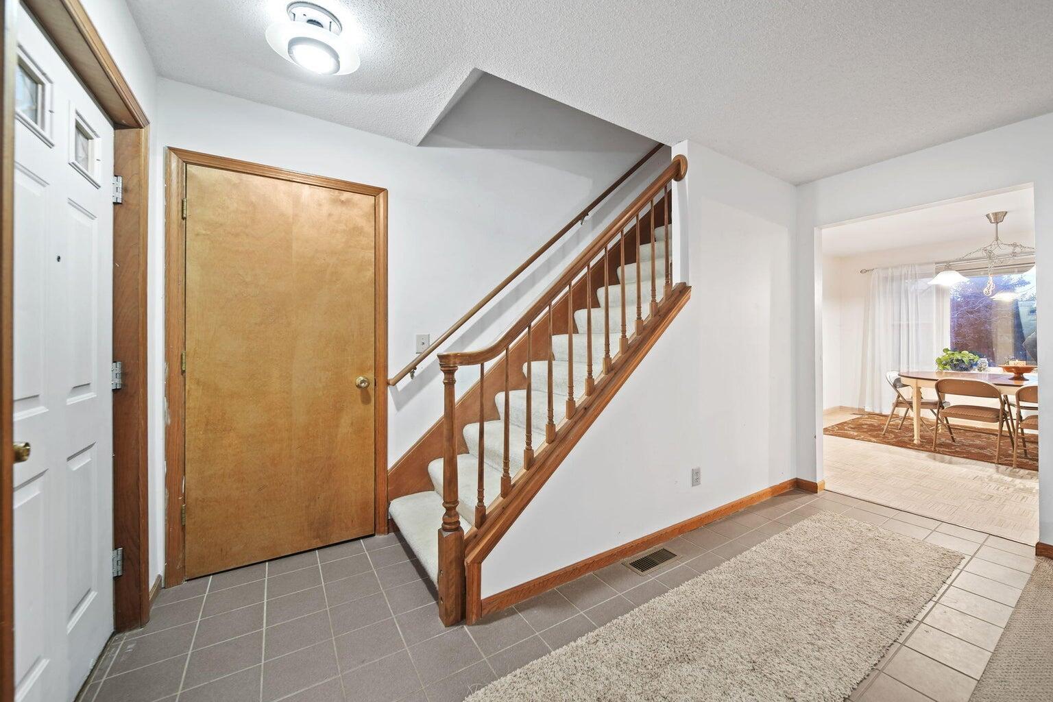 2313 Ridgeway Road