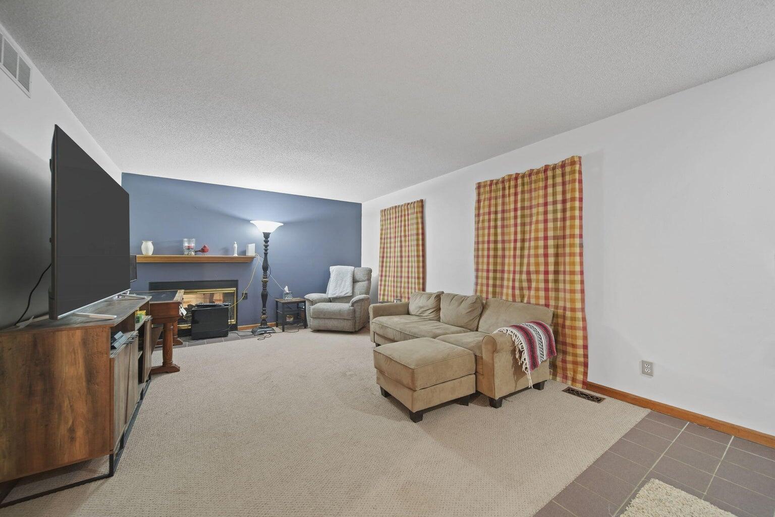 2313 Ridgeway Road