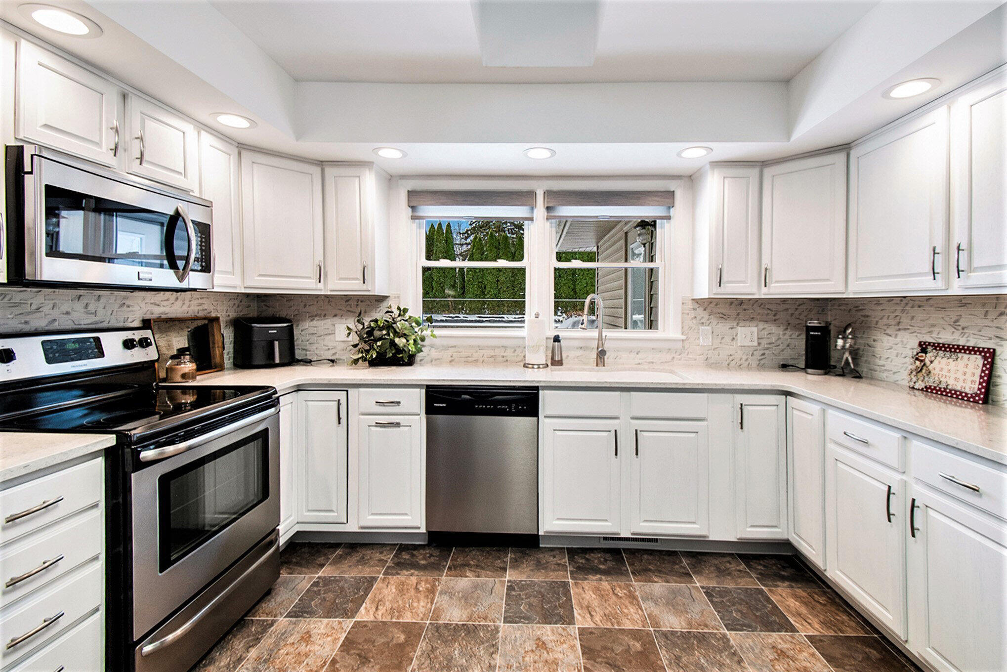 4849 Fleetwood Lane