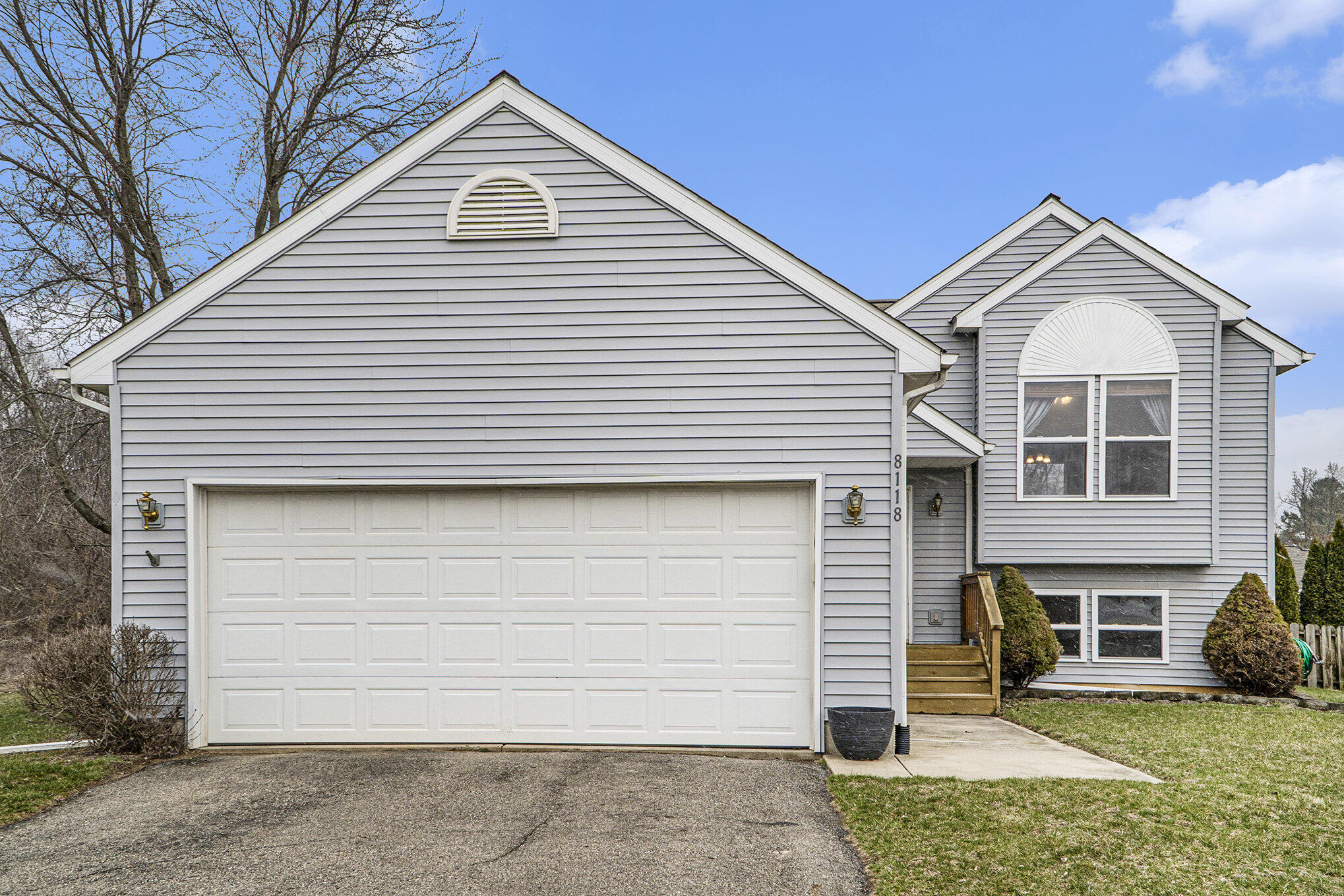 8118 Glenbarr Drive