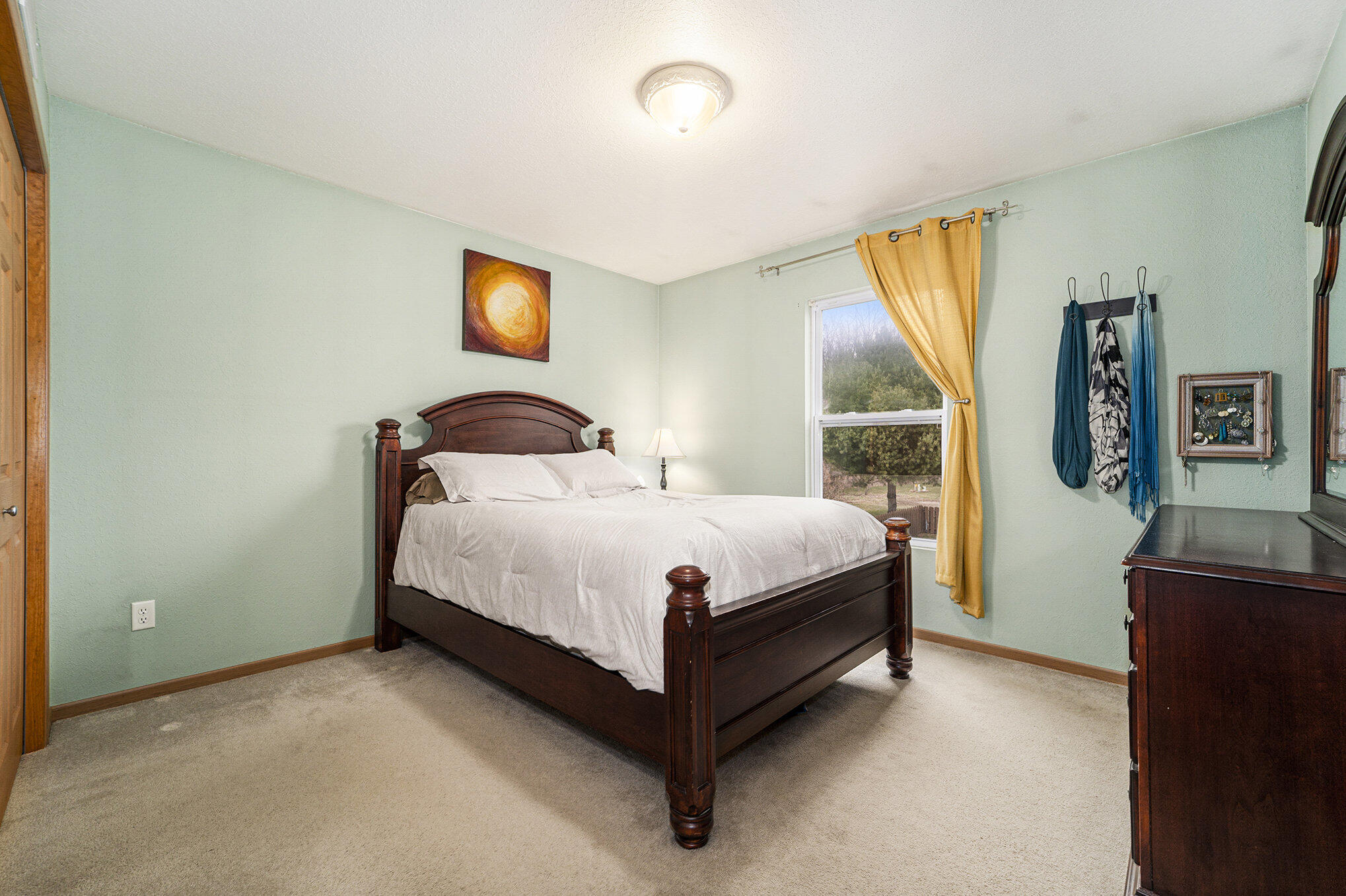8118 Glenbarr Drive