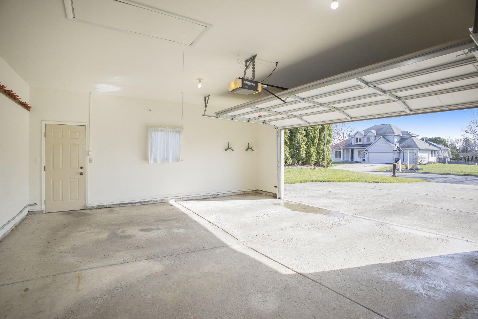 4536 Sid Drive