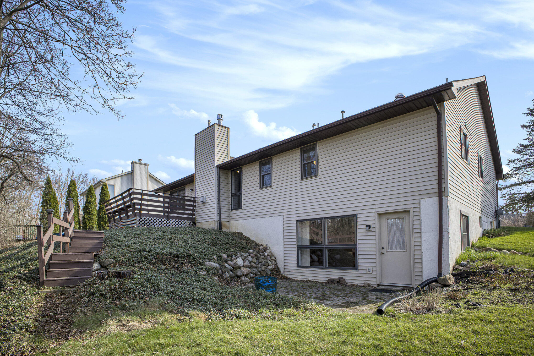 4536 Sid Drive