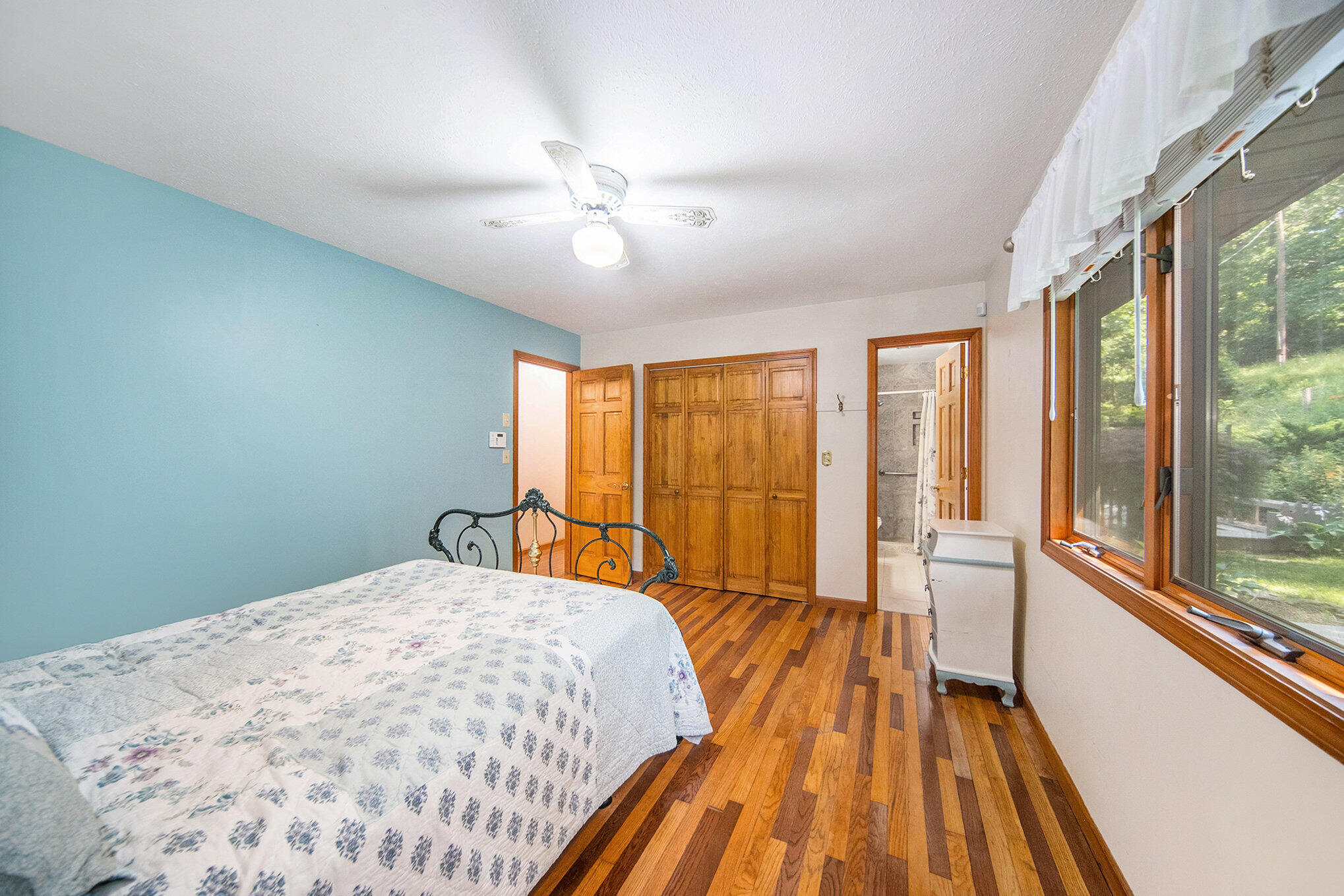 5600 Cross Road