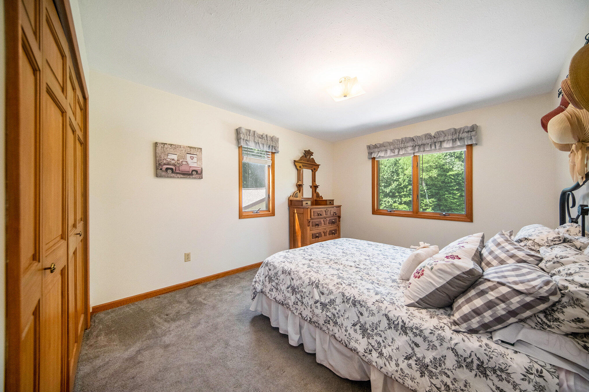 5600 Cross Road