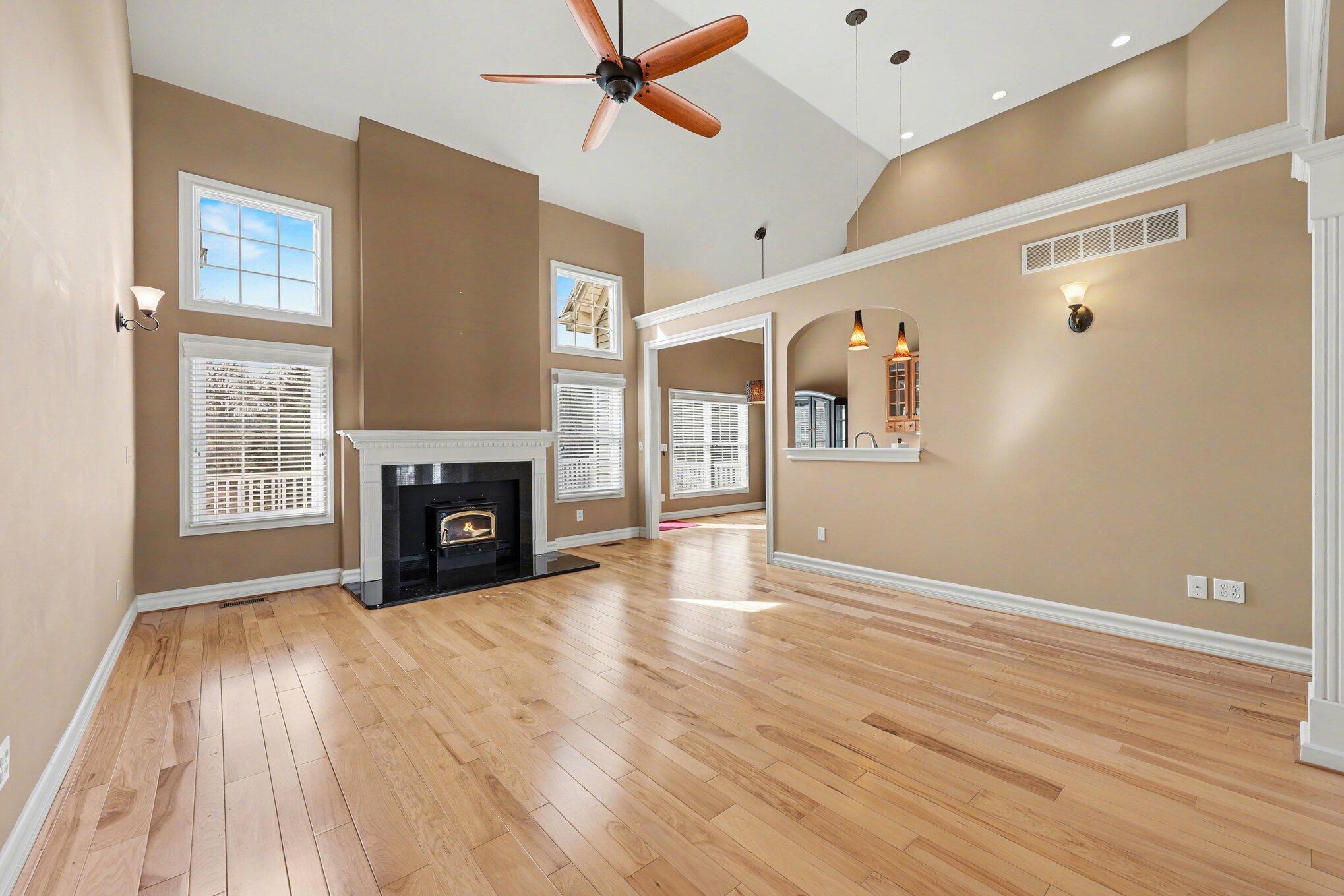 4849 Indian Creek Drive
