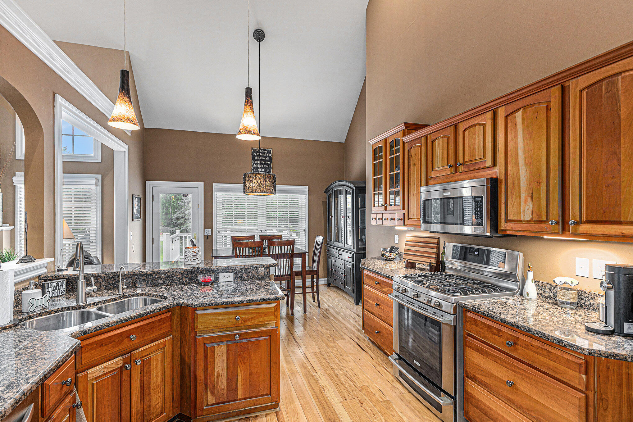 4849 Indian Creek Drive