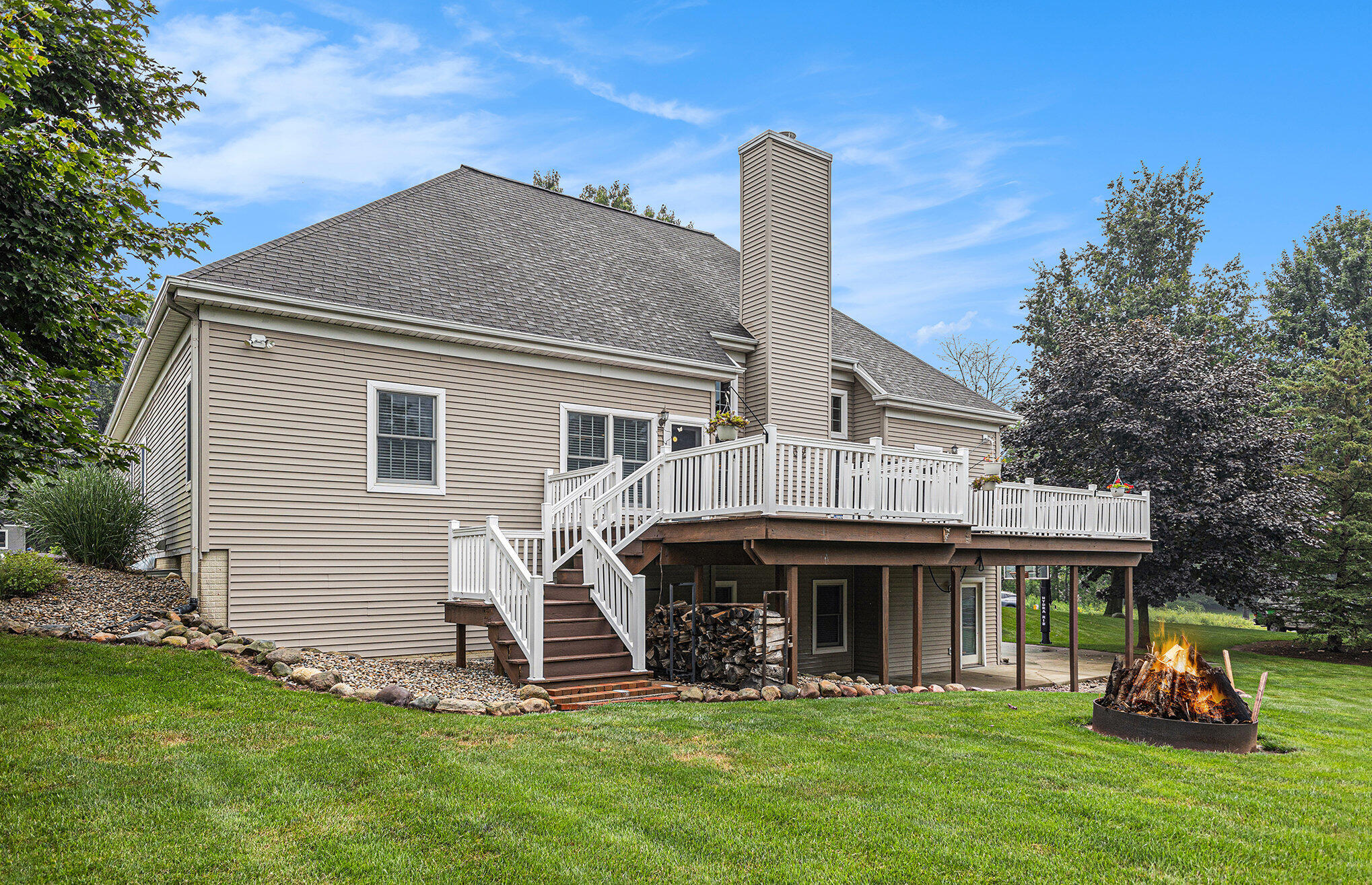 4849 Indian Creek Drive