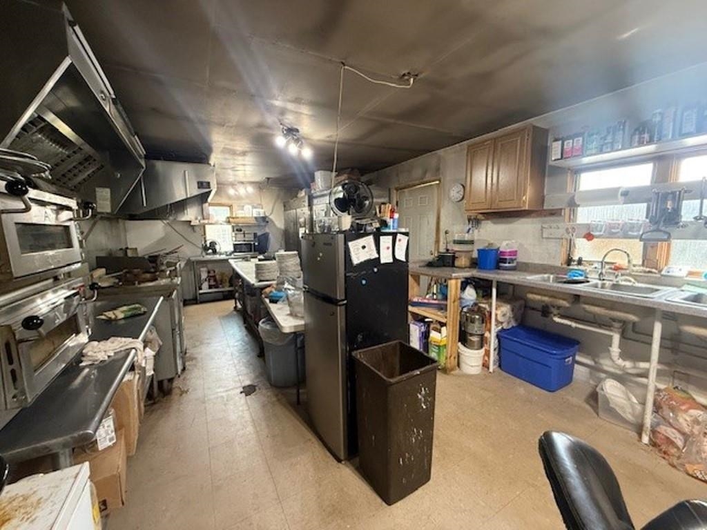 N5640 STATE HIGHWAY 107