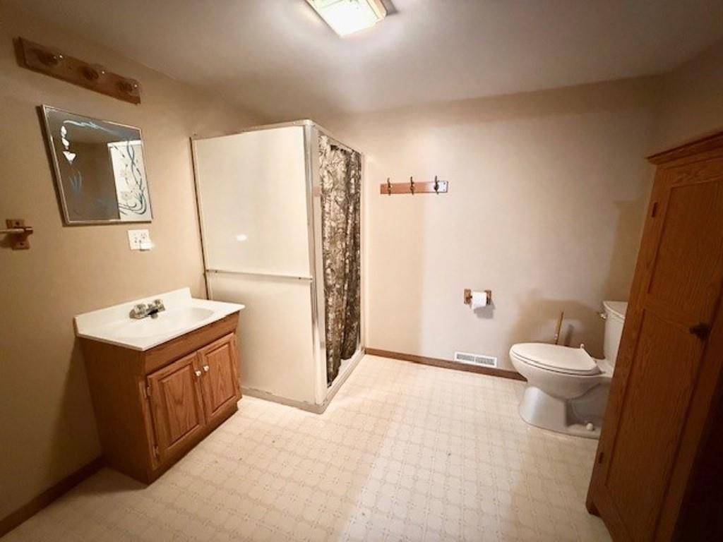 W3702 COUNTY ROAD D