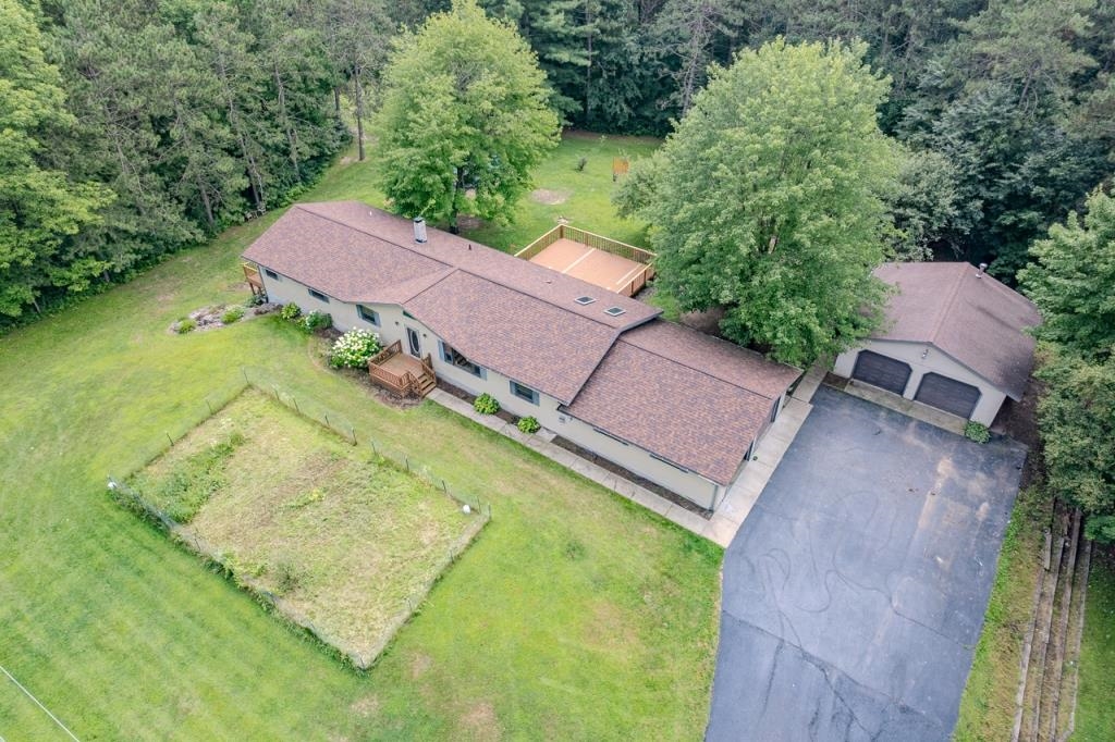 W18735 HEMLOCK ROAD