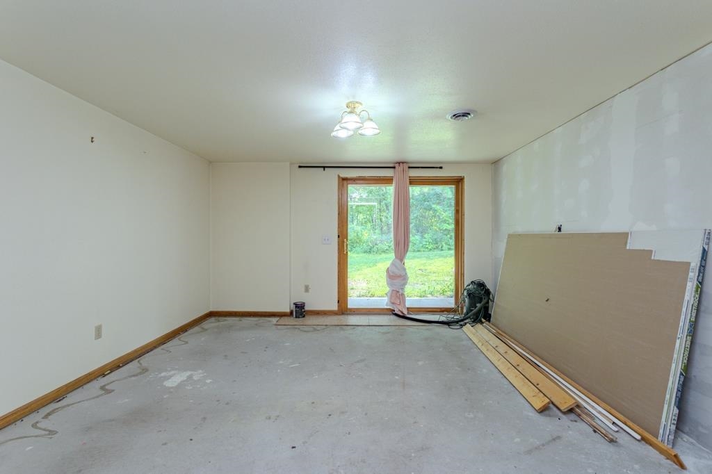 W18735 HEMLOCK ROAD