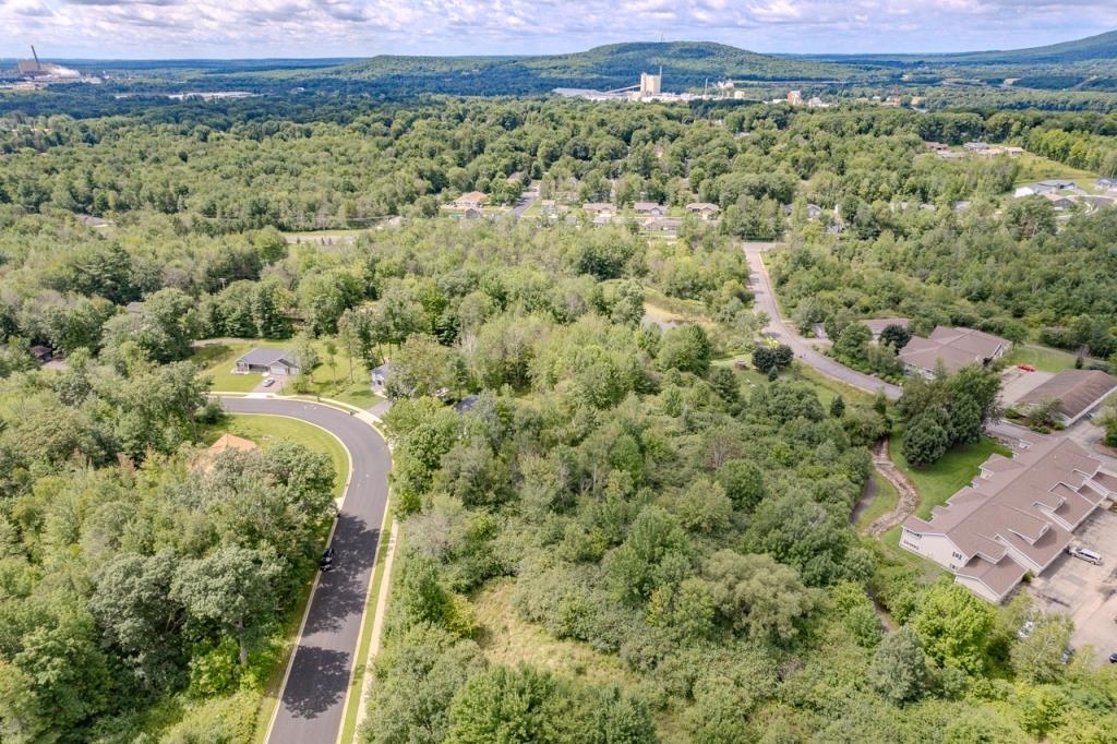 7614 STONEFIELD TRAIL