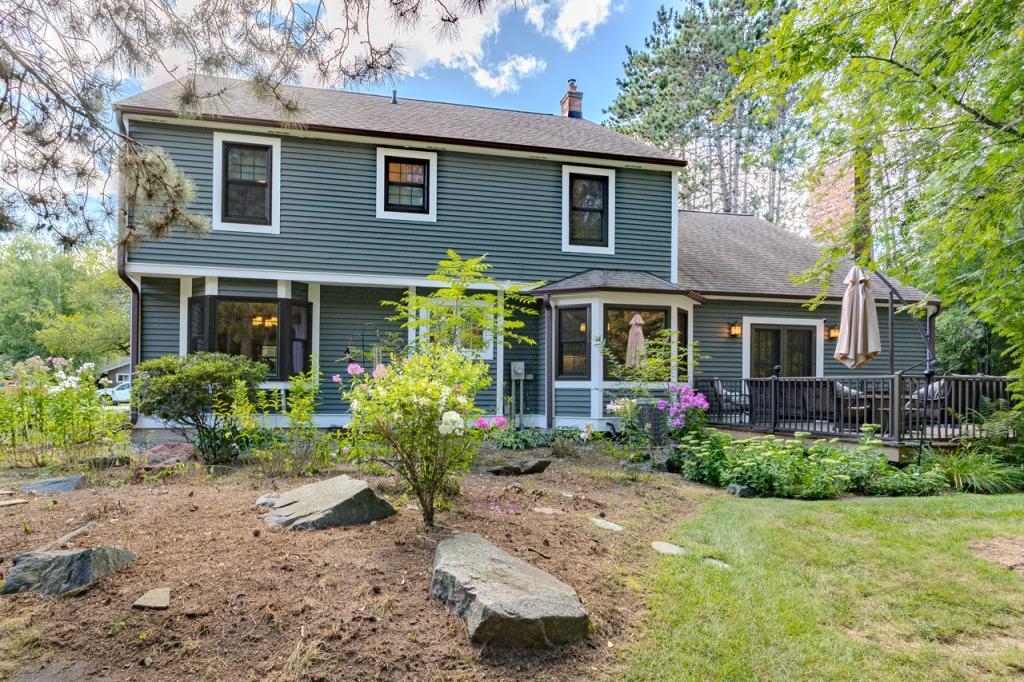 227825 NUTHATCH LANE