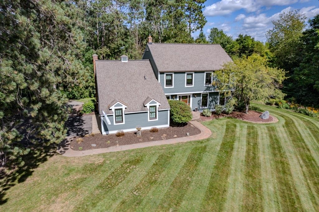 227825 NUTHATCH LANE