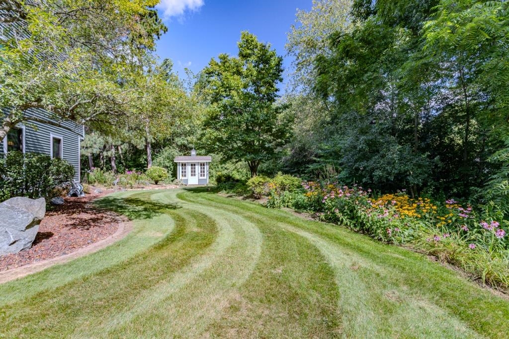227825 NUTHATCH LANE