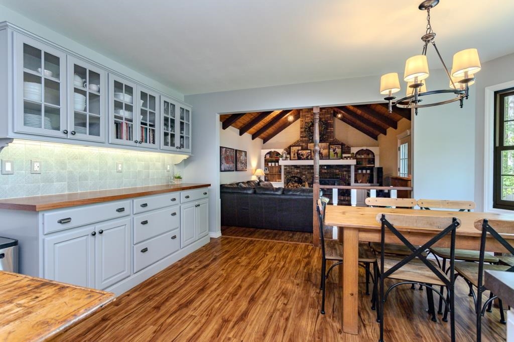 227825 NUTHATCH LANE