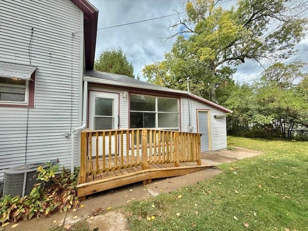 504 E 4TH STREET