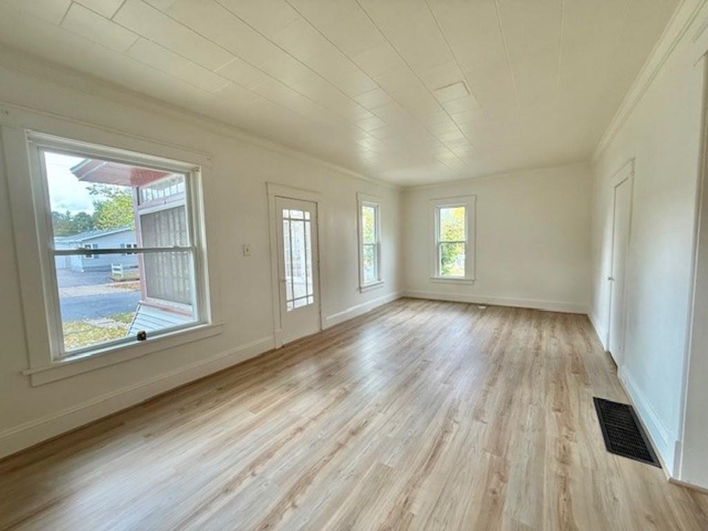 504 E 4TH STREET