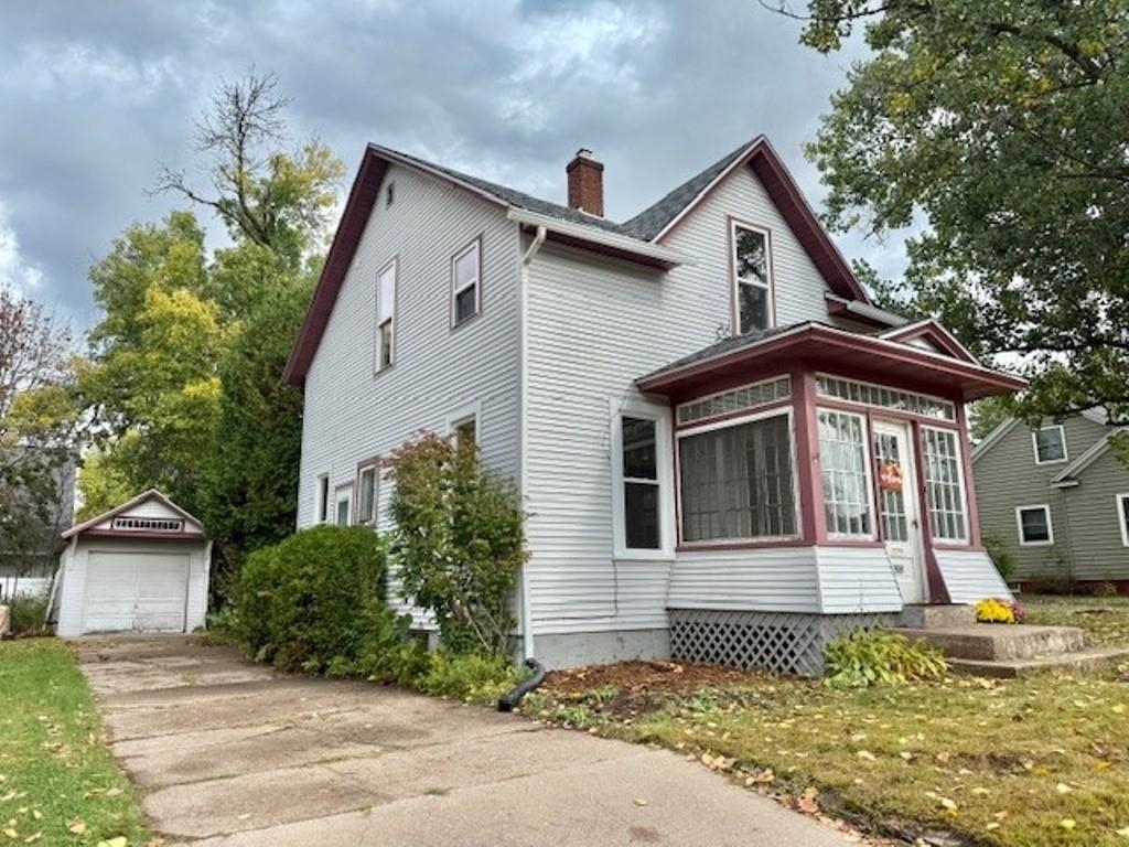 504 E 4TH STREET