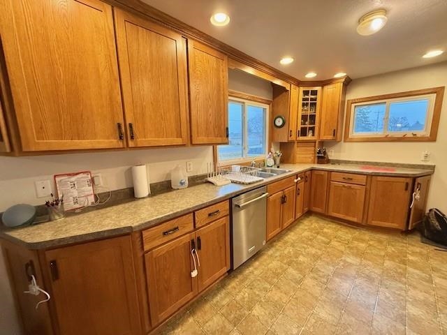 224076 LAKESHORE DRIVE