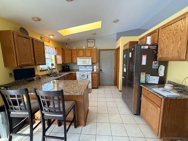 5906 LAWNDALE STREET