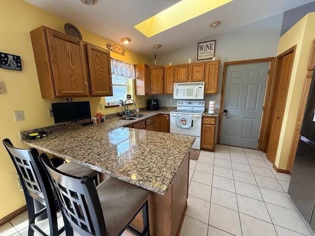 5906 LAWNDALE STREET