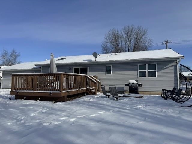 5906 LAWNDALE STREET