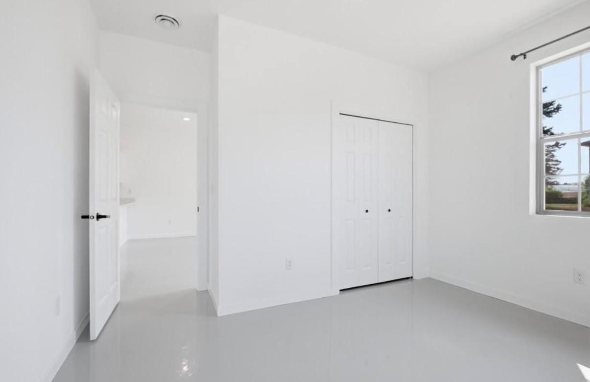 305 S KYES STREET Unit: A & B