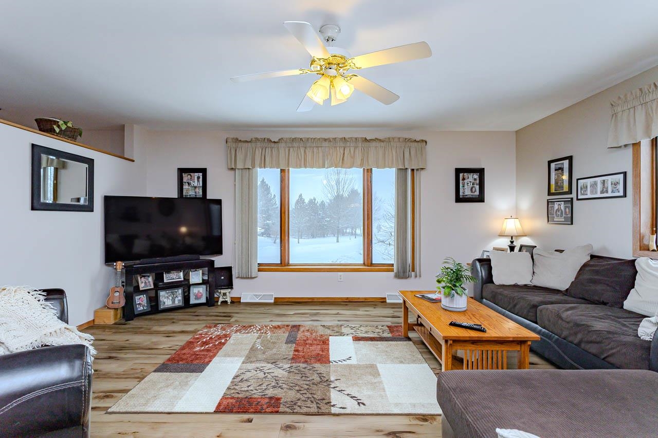 183555 OLD LAKE ROAD