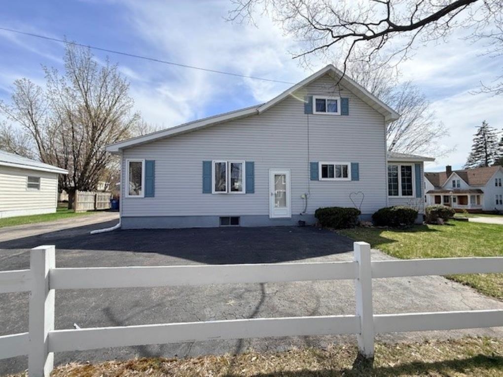 311 PIER STREET