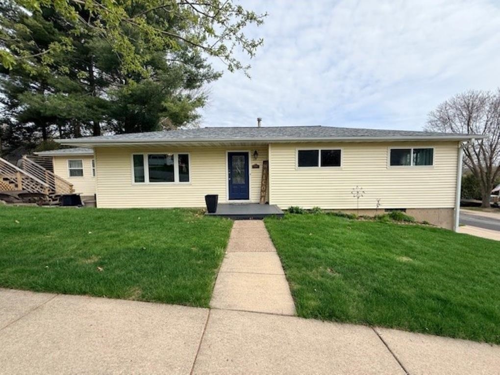 1225 SUNSET DRIVE