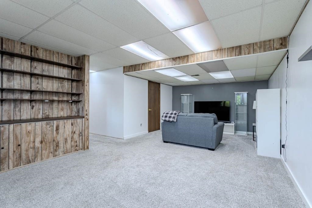 1501 BEECHWOOD DRIVE