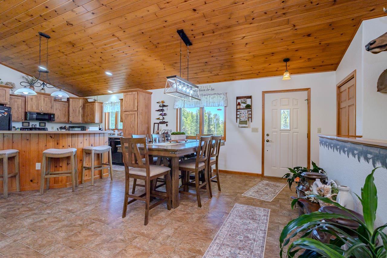 W9866 COUNTY ROAD M