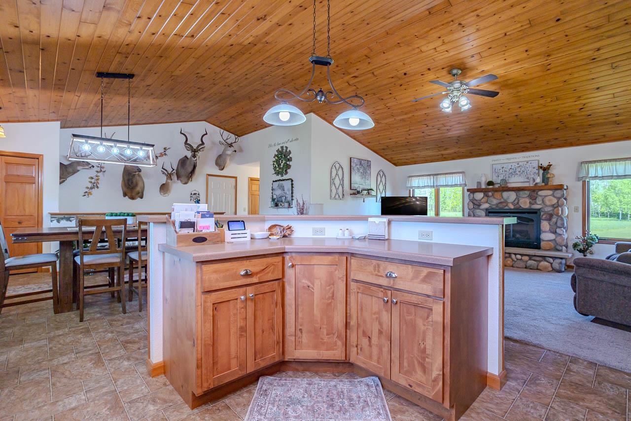 W9866 COUNTY ROAD M
