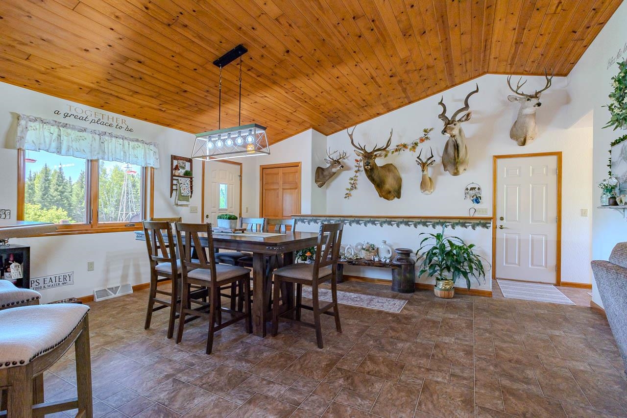 W9866 COUNTY ROAD M