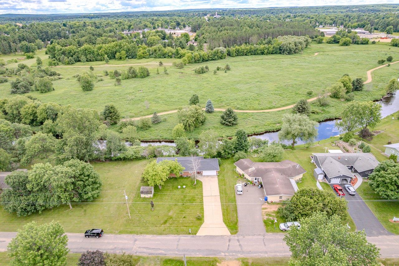 W5097 SUNSET DRIVE