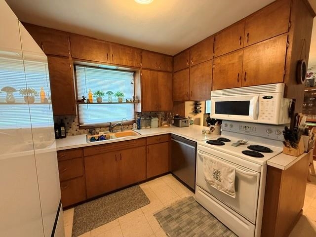 W5097 SUNSET DRIVE