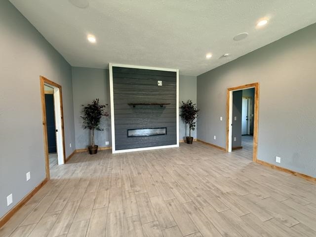 223046 TOMATO ROAD